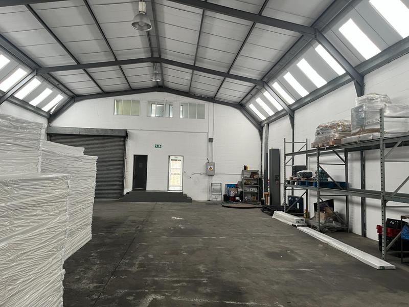 To Let Commercial Property for Rent in Montague Gardens Western Cape